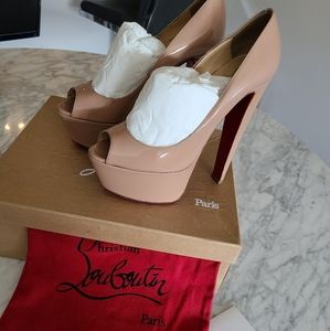 Christian Louboutin Nude Pumps